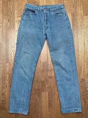 Vintage 90s Levi's 501XX 501 XX Made in USA Button Fly Denim Jeans Mens 33